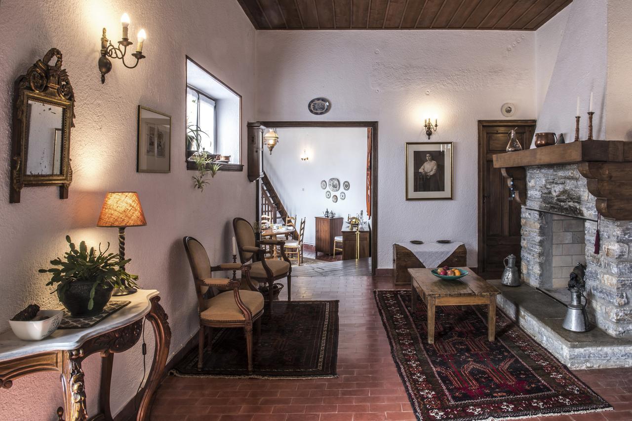 Arxontiko Mytilineou - Skretaion Bed & Breakfast Neochori  Dış mekan fotoğraf